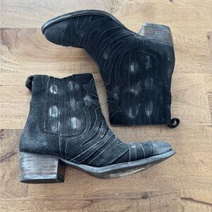 Rebels Black Suede Western Ankle Boots size 6.5